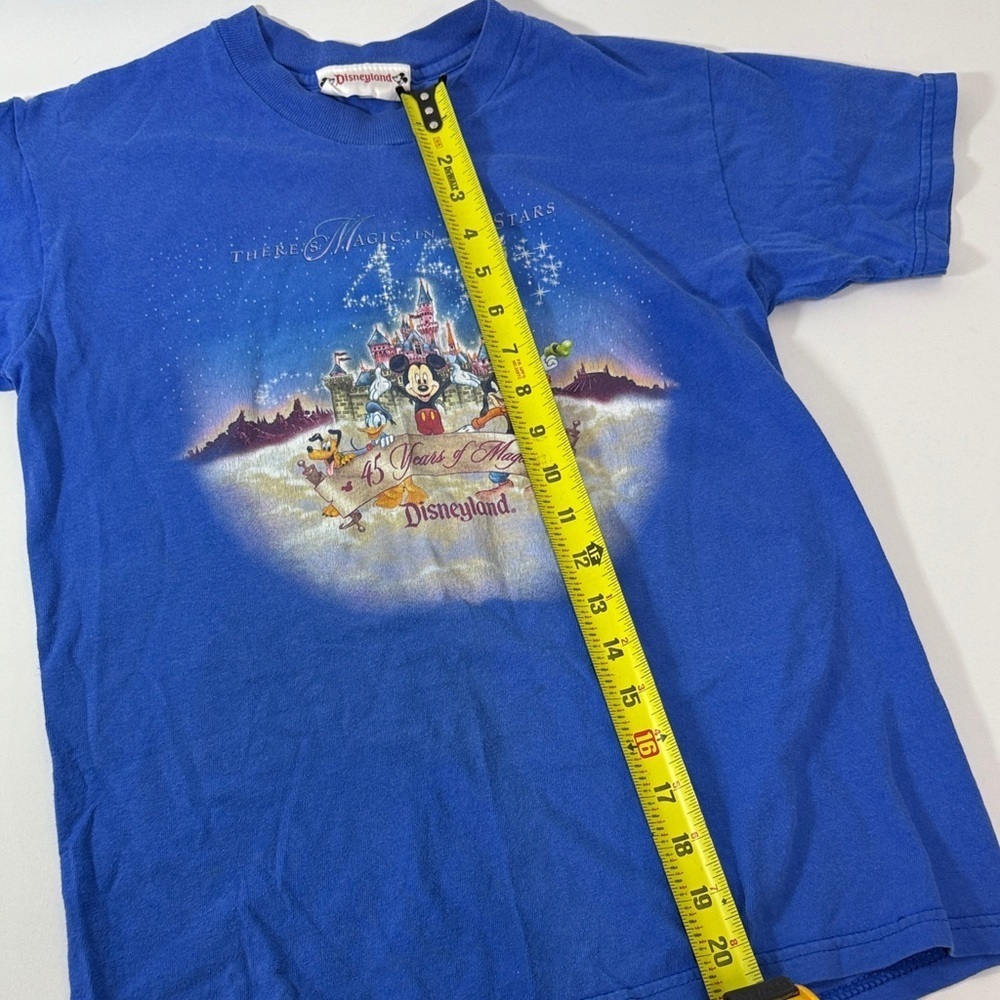 Vintage Disney 45th Anniversary Royal Blue Kids T-Shirt with Castle Design - Picture 7 of 8